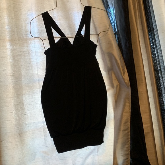 APPROPRIATE BEHAVIOR Sequins on neck, can be used as top with leggings - Picture 2 of 3